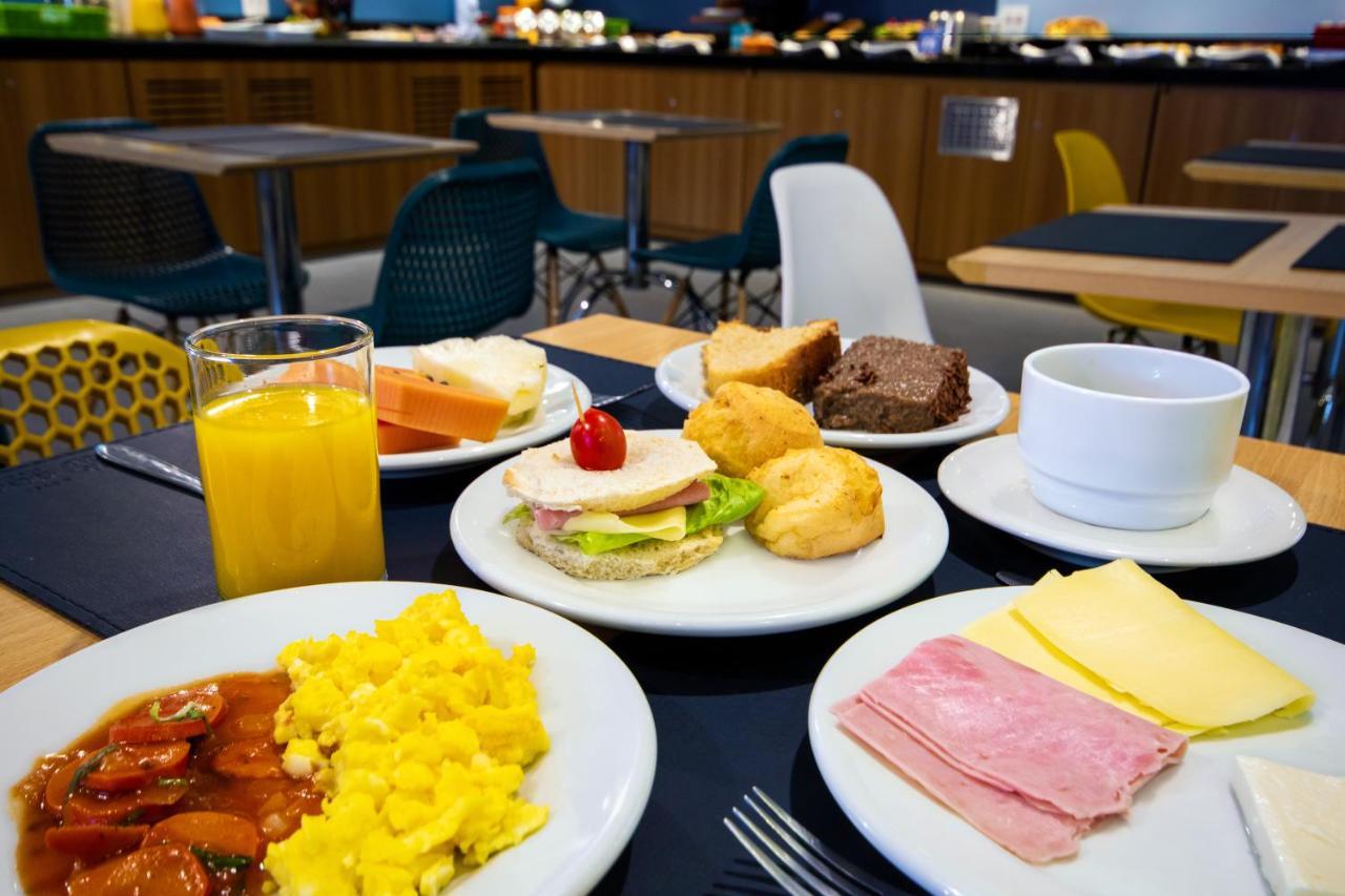 Hotel Dan Inn Sao Carlos By Nacional Inn Kültér fotó