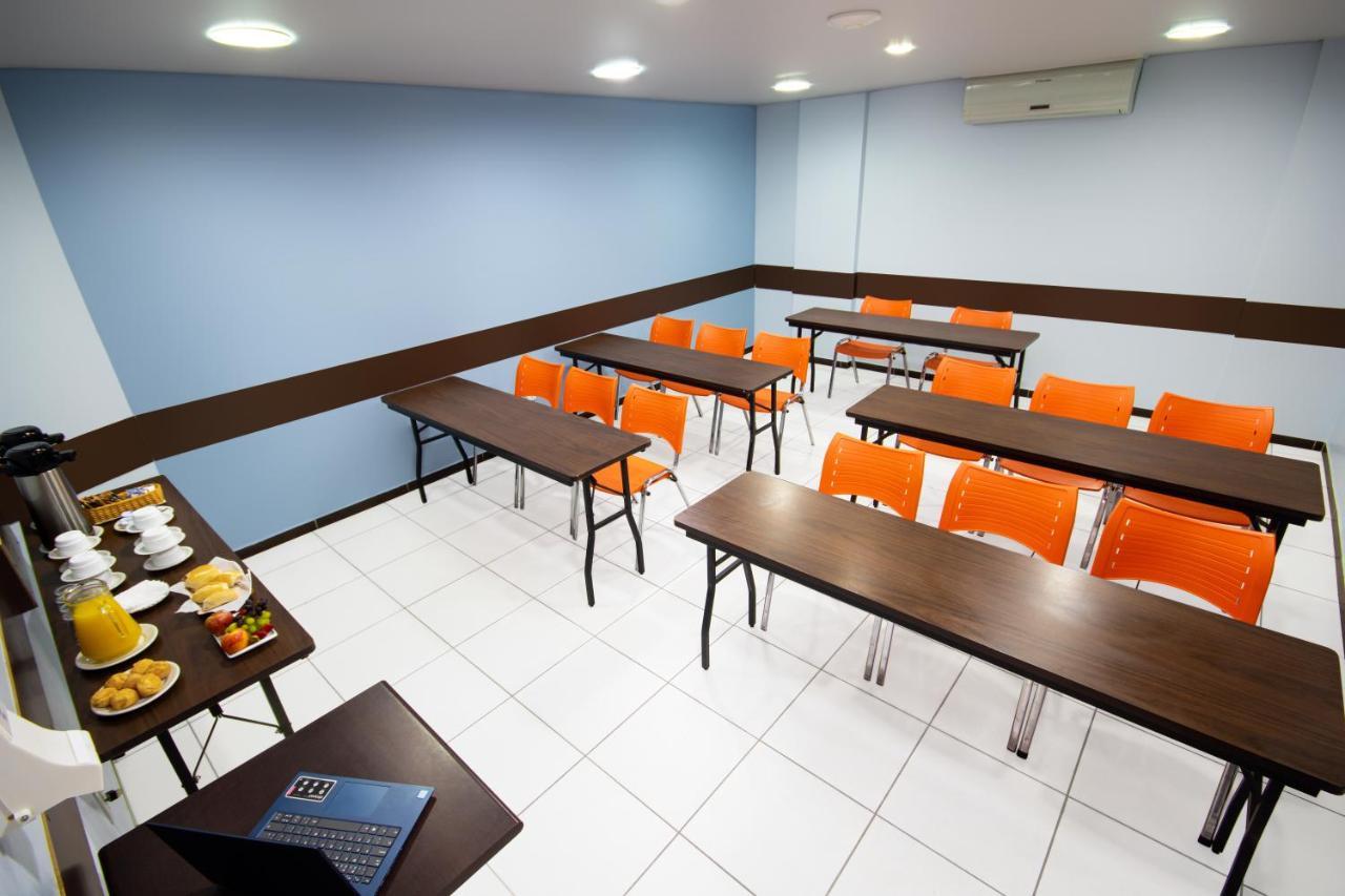 Hotel Dan Inn Sao Carlos By Nacional Inn Kültér fotó