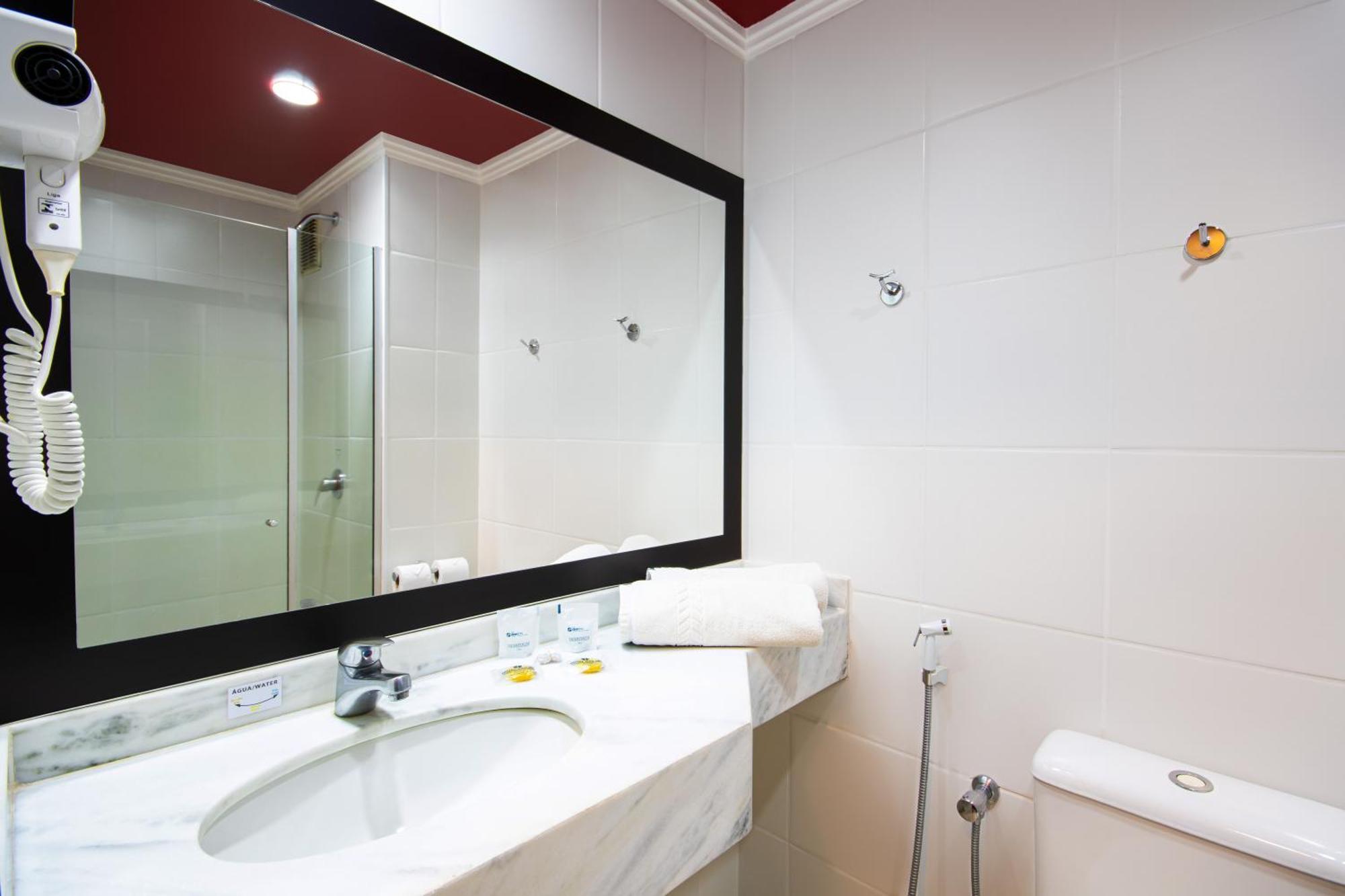 Hotel Dan Inn Sao Carlos By Nacional Inn Kültér fotó