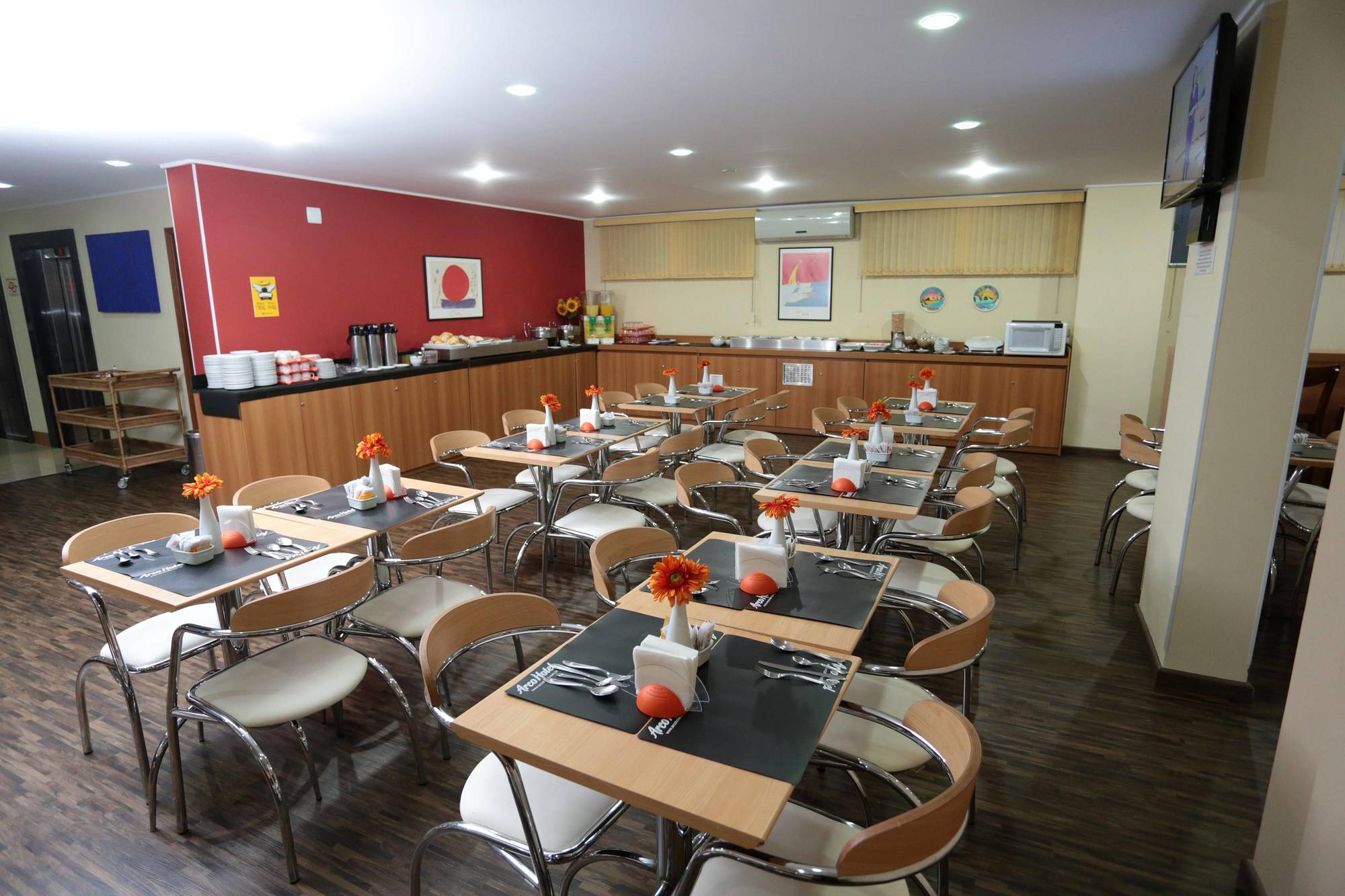 Hotel Dan Inn Sao Carlos By Nacional Inn Kültér fotó
